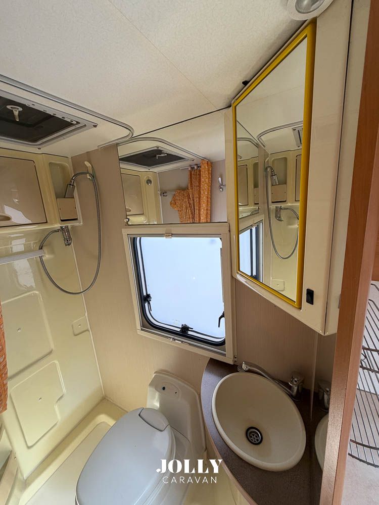 CHALLENGER GENESIS 38 - Camper Usato Padova Camper Usato Veneto - Jolly Caravan -04.jpg